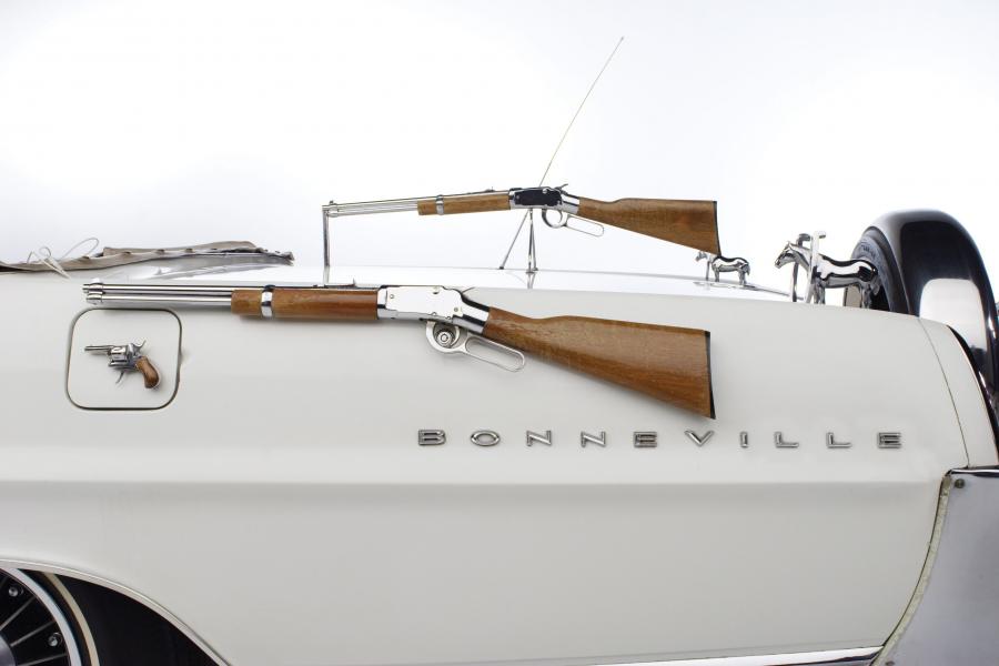 Детали экстерьера Pontiac Bonneville Hank Williams Jr Custom Convertible 1964 года  (фото 18 из 24)